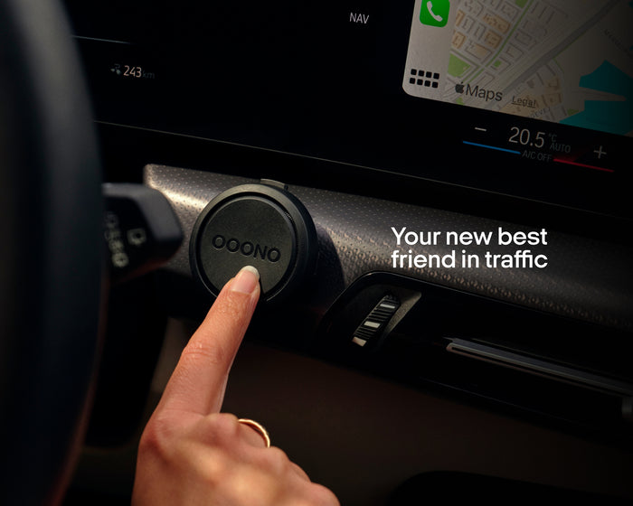 OOONO CO-DRIVER NO2 — in use on dashboard