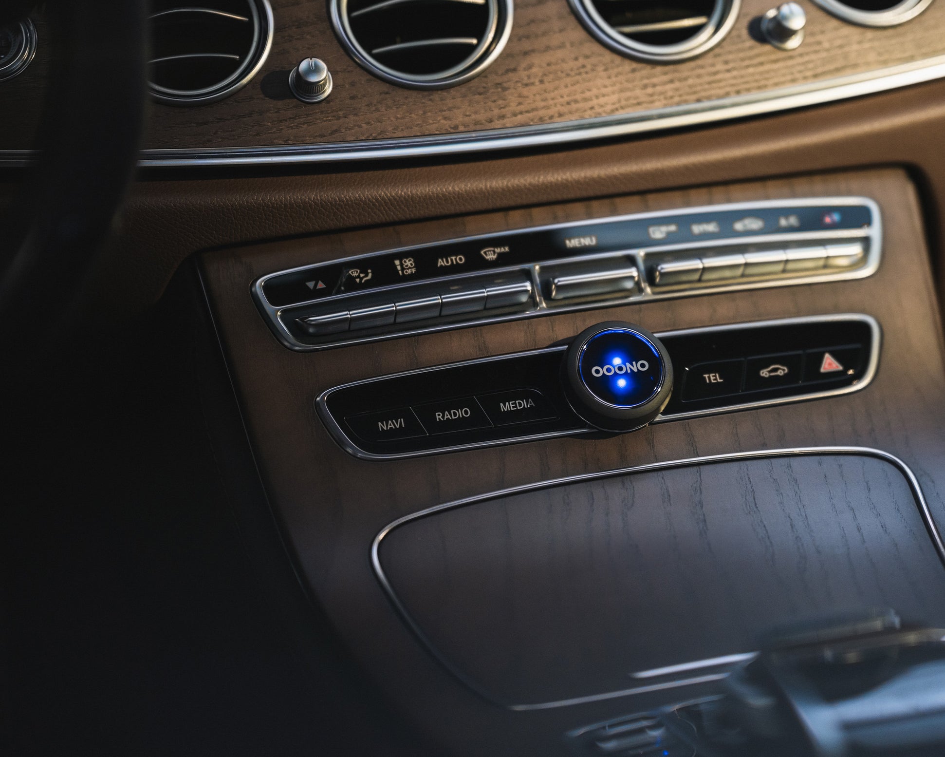 CO-DRIVER NO1 - Live traffic info on road hazards and speed cameras